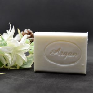 Savon traitant artisanal – Huile d’argan (hydratant)