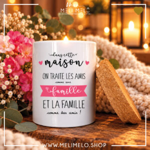 Bougie avec couvercle en liège – Dans cette maison on traite les amis comme une famille et la famille comme des amis !