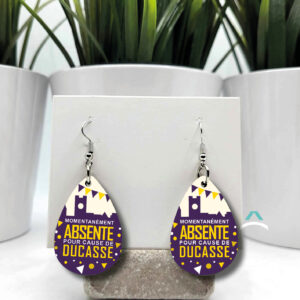 Boucles d’oreilles – Momentanément absente pour cause de Ducasse