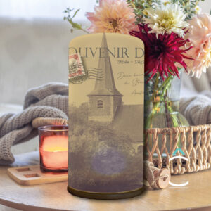 Lampe – Strée – L’église du village