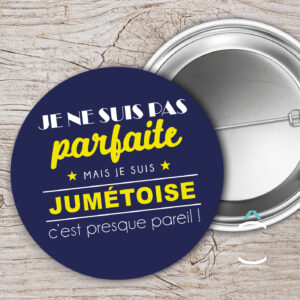 La Madeleine – Je ne suis pas parfait(e), je suis jumétois(e). C’est presque pareil!
